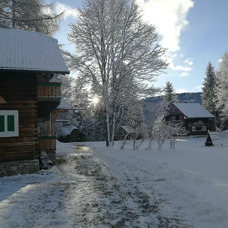 Ferienhaeuser Stohl *